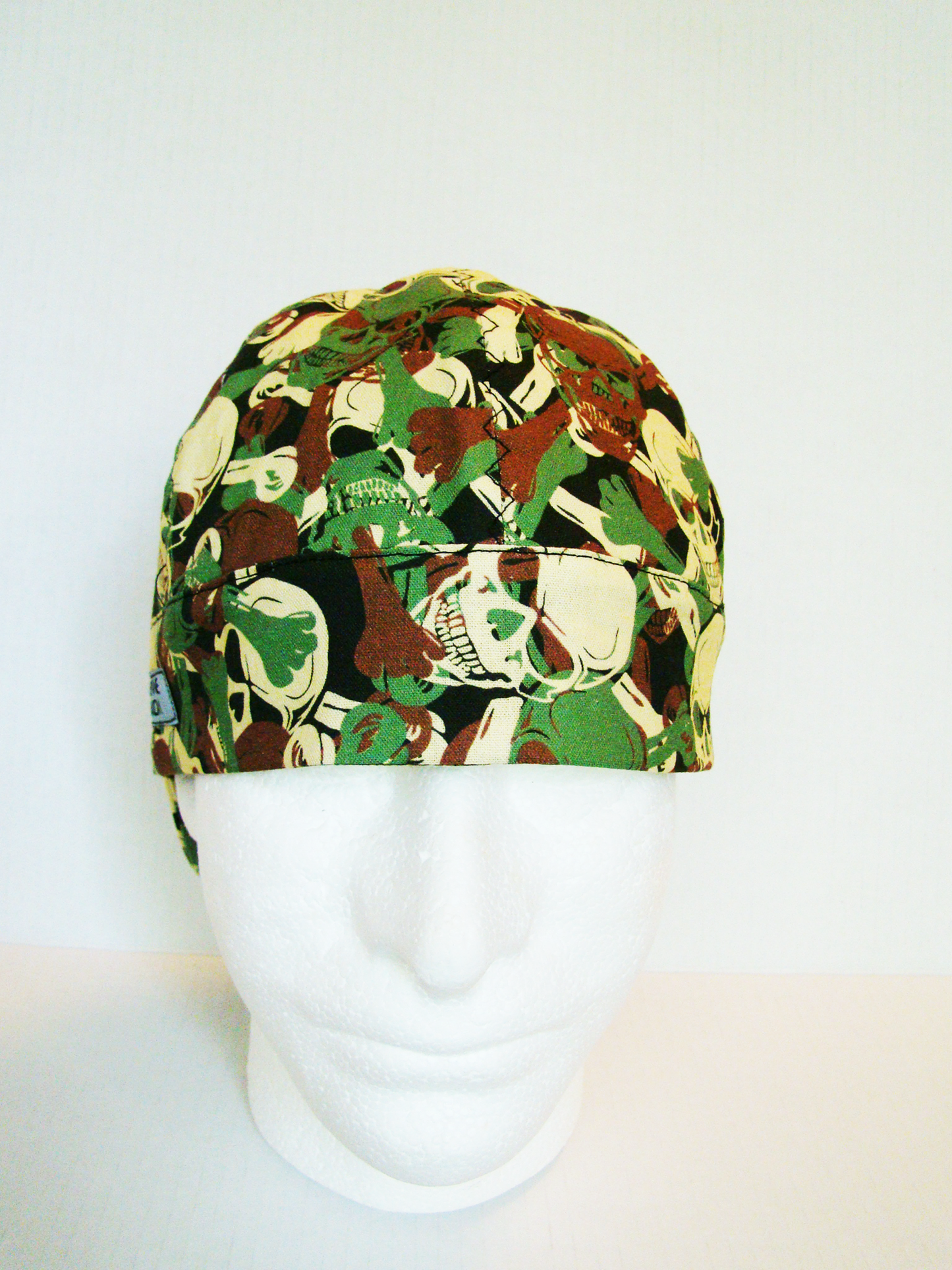 Green Camo skulls welders cap hard hat liner reversible beanie skull cap fitters cap tradesman