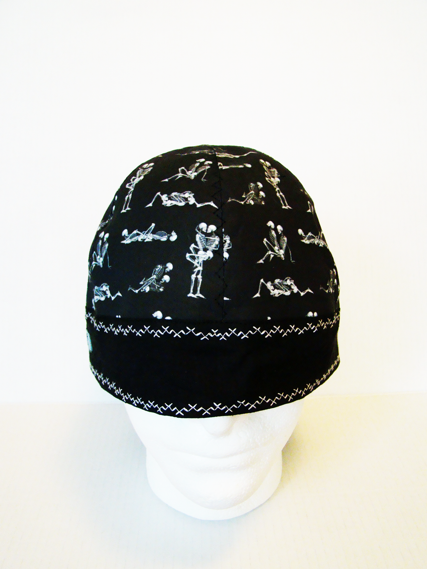 Skrewing Skeletons welders cap hard hat liner reversible beanie skull cap fitters cap tradesman