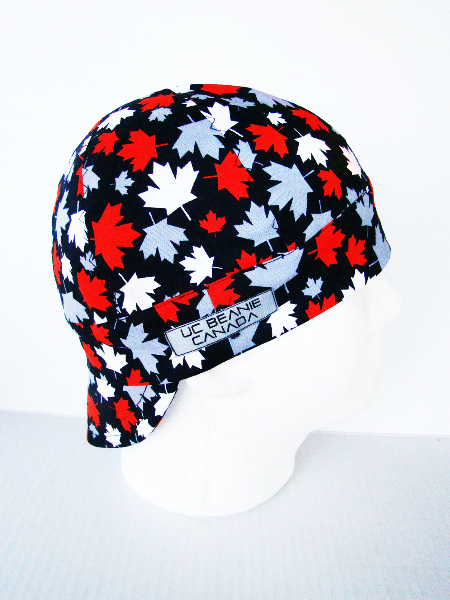 Black Maple Leaf welders cap hard hat liner reversible beanie skull cap fitters cap tradesman